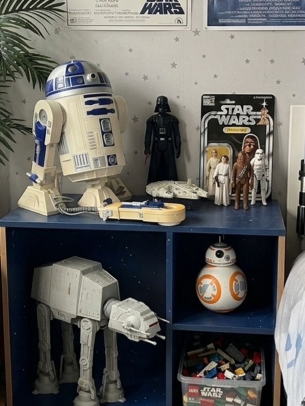 Vintage R2-D2 landline phone is a classic collectible from the 1990s